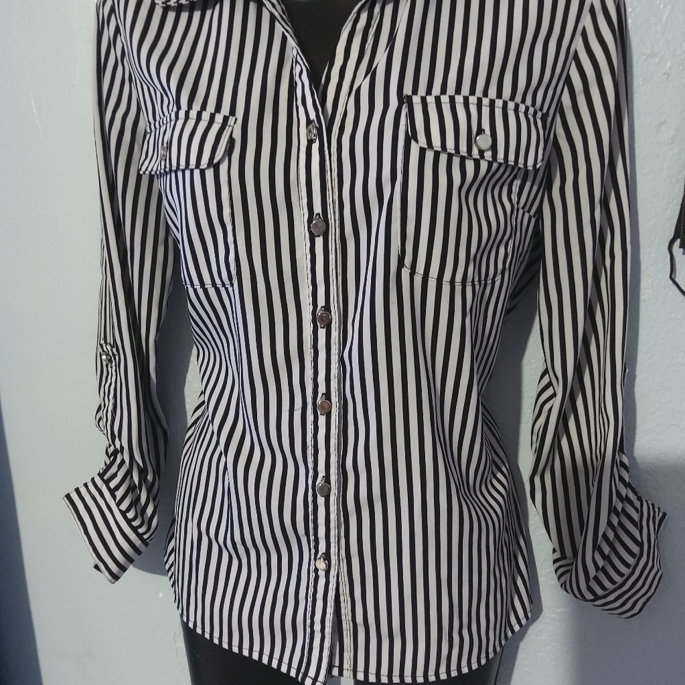 Dress PMedium Strips Shirt